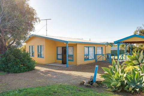 26 Aldam Avenue - Goolwa Beach - Accommodation Adelaide 0