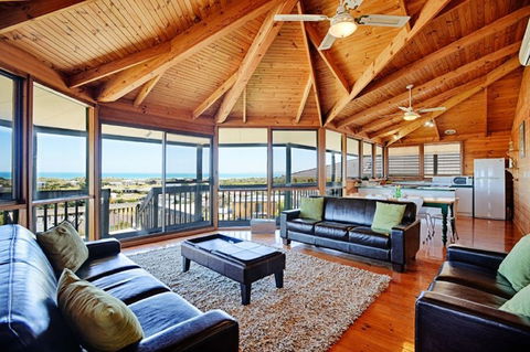 3 Henley Street - Goolwa Beach - Accommodation Adelaide 2