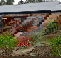 Cypress Studio - Mintaro - Accommodation Adelaide