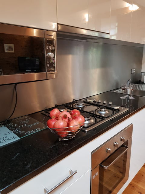 Cypress Studio - Mintaro - Accommodation Adelaide 2
