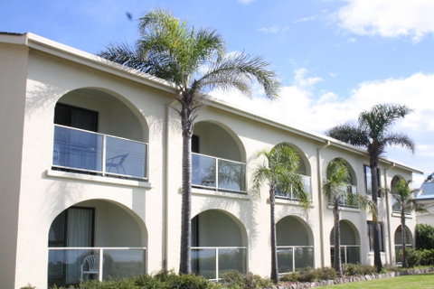 Edgewater Gardens - Accommodation Adelaide 1