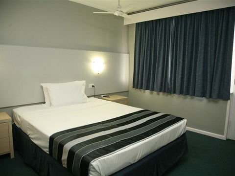Flinders Motel - Accommodation Adelaide 0