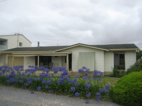 Holiday Magic - Accommodation Adelaide 0