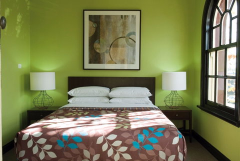 Hotel Warrnambool - Accommodation Adelaide 0