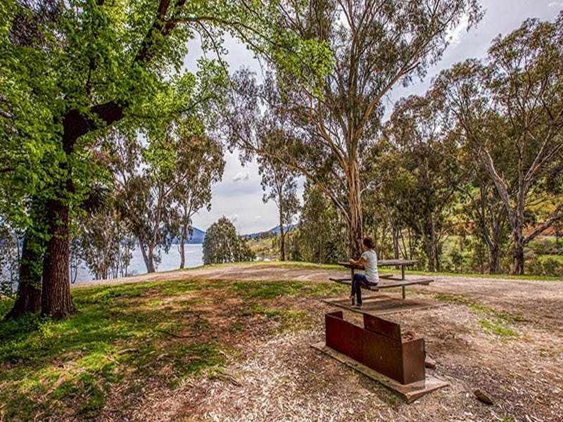 Blowering NSW Accommodation Adelaide