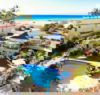 Sandcastles on Currumbin Beach - Accommodation Adelaide