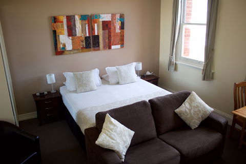 Balcony On Sixth Lodge - Accommodation Adelaide 2