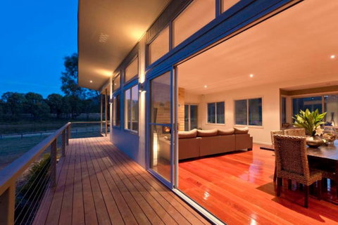 Blue  Cliff Retreat - Accommodation Adelaide 2
