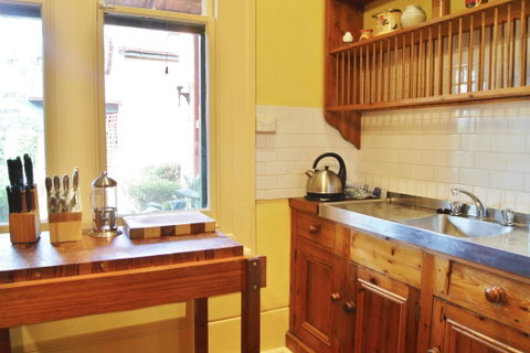 Buxton Manor - Garden And Loft Apartment - Accommodation Adelaide 2