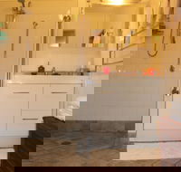 Clyde Cottage - Accommodation Adelaide