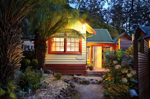 Como Cottages - Accommodation Adelaide 0