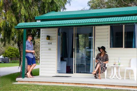 Glen Villa Resort - Accommodation Adelaide 0