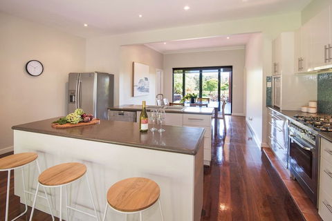 Margaret River Manor - Accommodation Adelaide 1