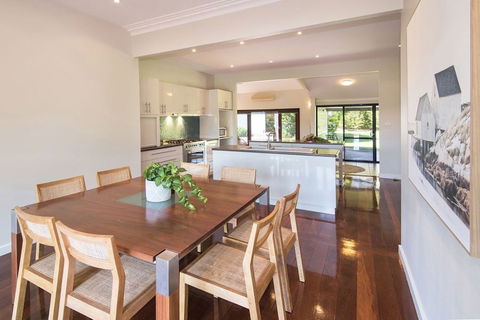 Margaret River Manor - Accommodation Adelaide 2
