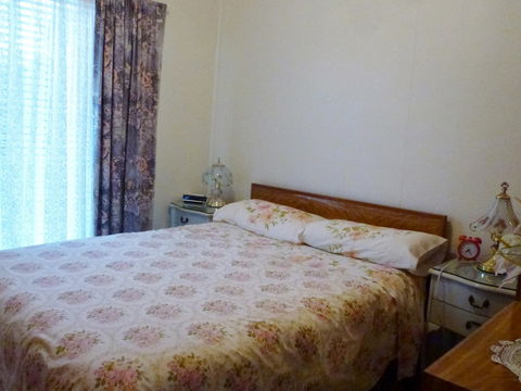 Parkers Holiday Cottages - Accommodation Adelaide 2