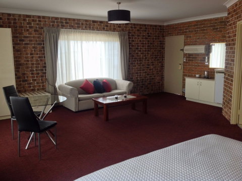 Richmond Motor Inn - Accommodation Adelaide 0
