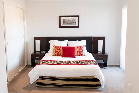 Stay Bathurst - Accommodation Adelaide 1