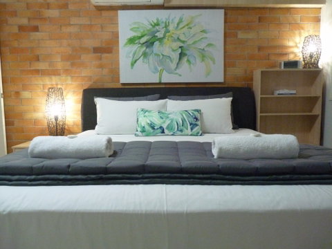 Sunseeker Motel - Accommodation Adelaide 0