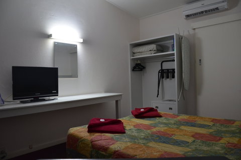 Travelway Motel - Accommodation Adelaide 2