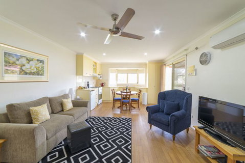 Tokemata Retreat - Accommodation Adelaide 0