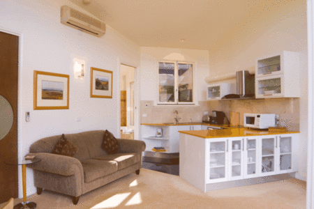 The Gatehouse At Villa Raedward - Accommodation Adelaide 2