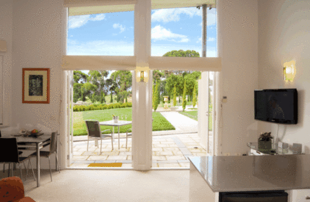 The Gatehouse At Villa Raedward - Accommodation Adelaide 4