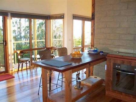 Lyrebird Cottages - Accommodation Adelaide 3