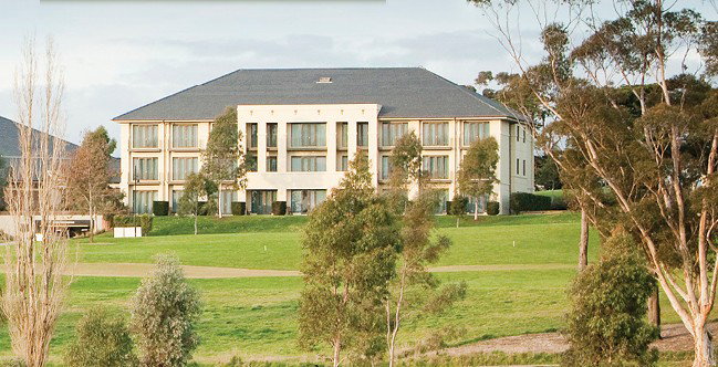 Chirnside Park VIC Accommodation Adelaide