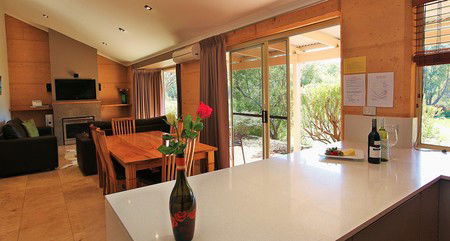Willy Bay Resort - Accommodation Adelaide 1