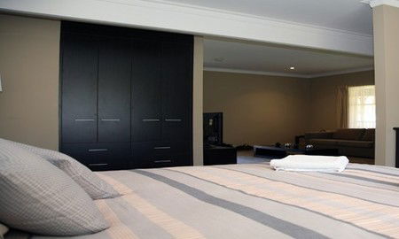 Reynella East SA Accommodation Adelaide