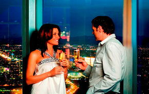 QDeck - Accommodation Adelaide 2