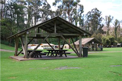 Drouin VIC Accommodation Adelaide