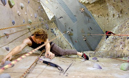 Cliffhanger Climbing Gym - Accommodation Adelaide 2