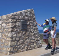Potshot Monument - Accommodation Adelaide