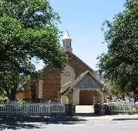 St George Church and Cemetery Tours - Accommodation Adelaide