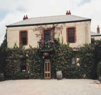 Clos Clare - Accommodation Adelaide