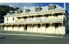 Queenstown TAS Accommodation Adelaide