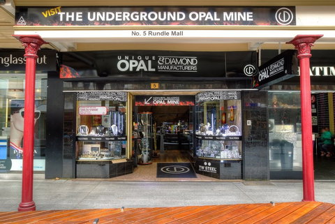 Unique Opal And Diamond Mine  - The Underground Opal Mine - Accommodation Adelaide 2