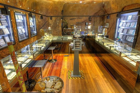 Unique Opal And Diamond Mine  - The Underground Opal Mine - Accommodation Adelaide 3