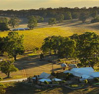 Hutton Vale and Farm Follies - Accommodation Adelaide