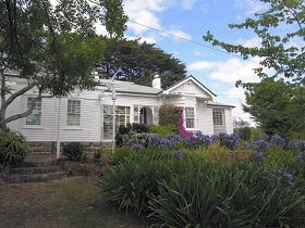 Home Hill - Accommodation Adelaide 0