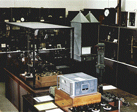 UQ Physics Museum - Accommodation Adelaide