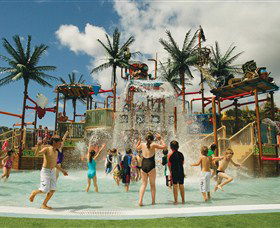 Wet 'n' Wild Water World - Accommodation Adelaide 0