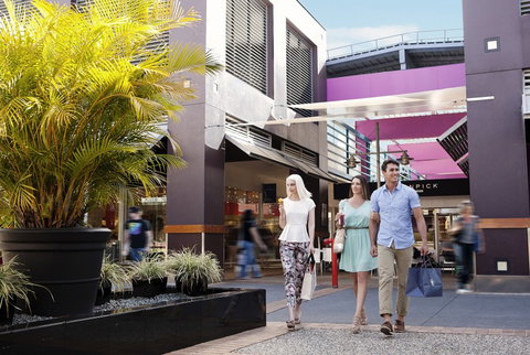 Harbour Town Outlet Shopping Centre - Accommodation Adelaide 3