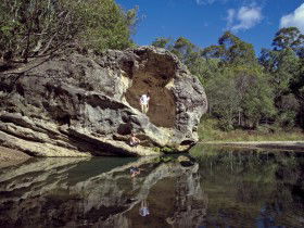 Spyglass Peak - Accommodation Adelaide 0