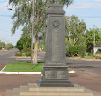 Winton War Memorial - Accommodation Adelaide
