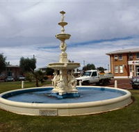 Cunnamulla War Memorial Fountain - Accommodation Adelaide