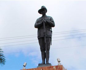 Charters Towers Memorial Cenotaph - Accommodation Adelaide 0