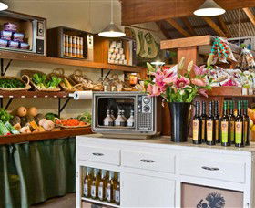 Lorne Greens - Accommodation Adelaide 0