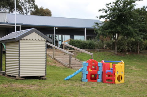 Tuckerberry Hill - Accommodation Adelaide 3